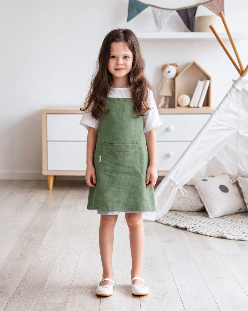 MagicLinen | Kids' Linen Apron, Forest Green, Ages 2–4