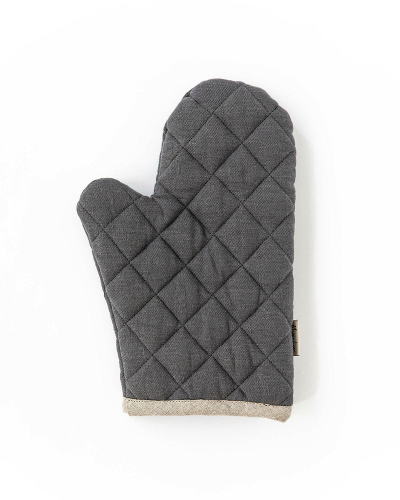 MagicLinen | Linen Oven Mitts - Chocolate Brown, showcasing quilted design with heat-insulating padding, ideal for protecting hands during cooking and baking.