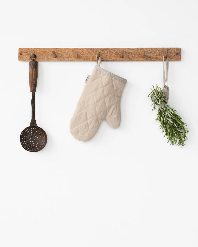 MagicLinen | Linen Oven Mitts - Chocolate Brown, featuring a quilted exterior and heat-insulating padding, designed for safe and stylish cooking.