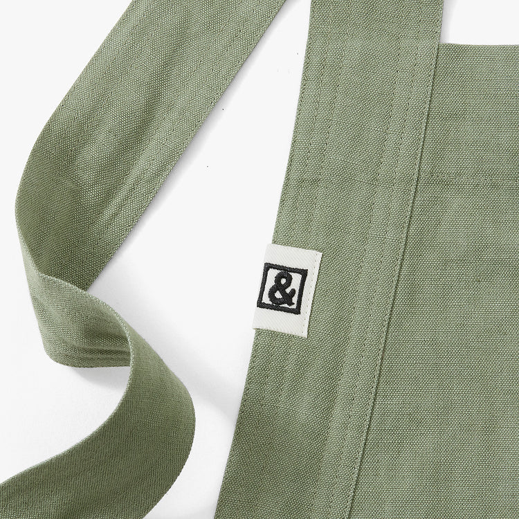 Hedley & Bennett Pinafore Apron, Matcha Green — construction detail