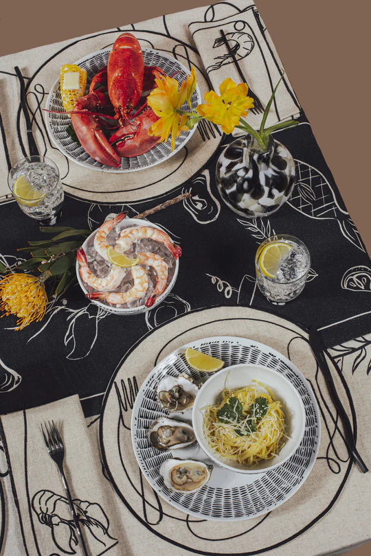 Misette | Line Drawing Embroidered Linen Placemats, Set of 4