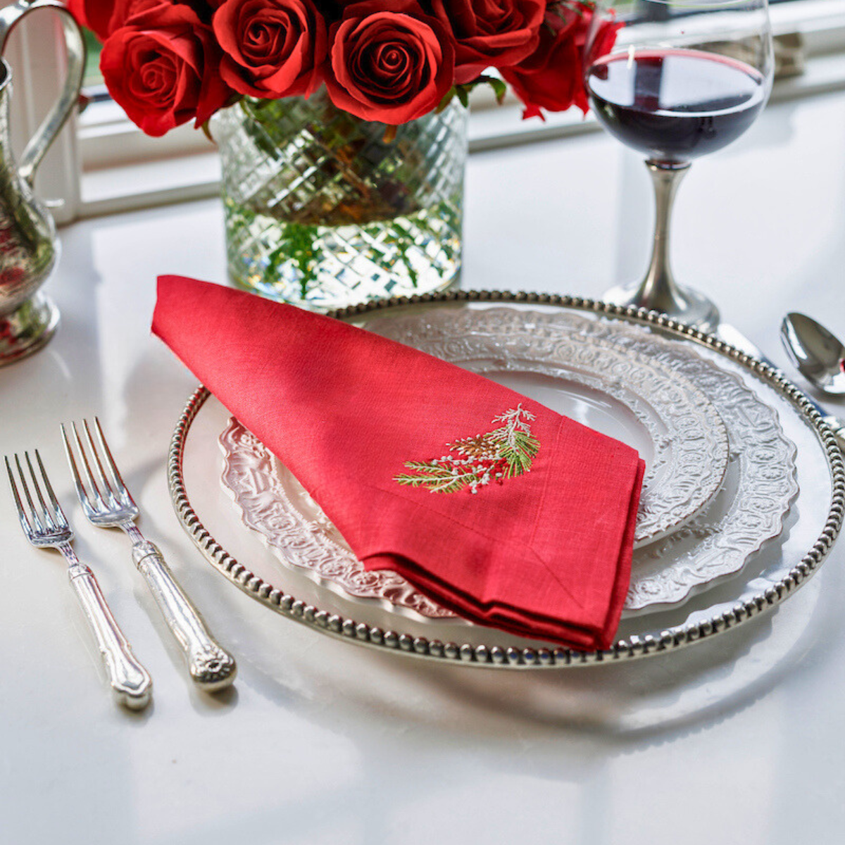 Arte Italica & Crown Linen Designs Natale Sprig Napkin