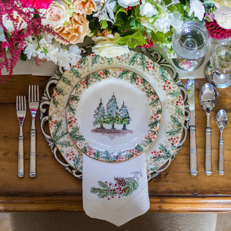 Arte Italica & Crown Linen Designs | Natale Christmas Salad & Dessert Plate