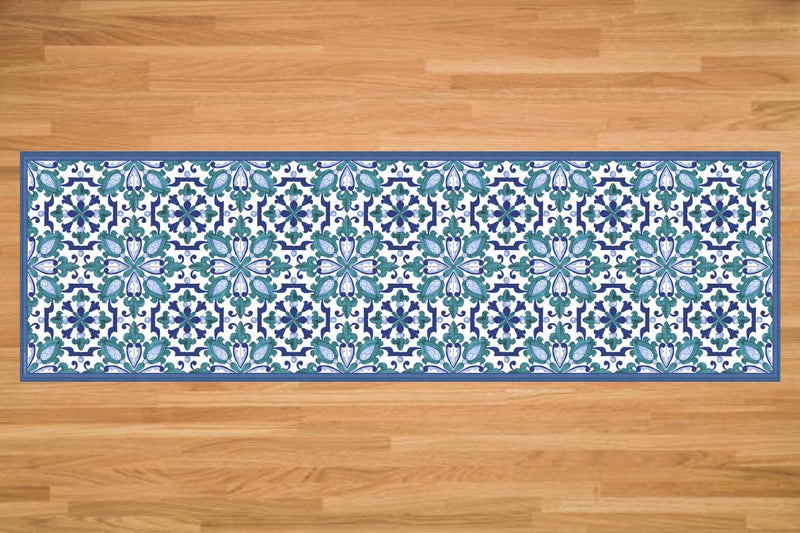 Etú HOME Ortigia A Italian Rug on wood floor, showcasing Italian design with anti-slip, water-resistant features, ideal for kitchens and entryways.