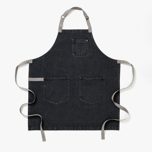 Hedley & Bennett | Essential - Oyster Gray Denim apron with a chest pocket, two lower front pockets, and contrasting gray straps, ideal for culinary enthusiasts.