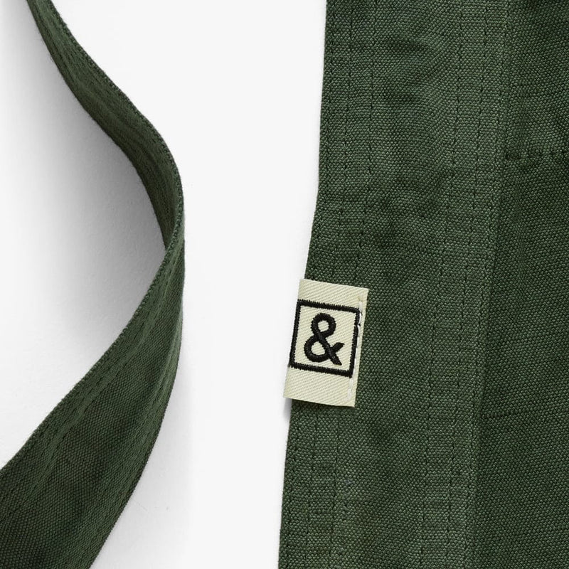 Hedley & Bennett Pinafore Apron, Broccolini Green, fabric and construction detail