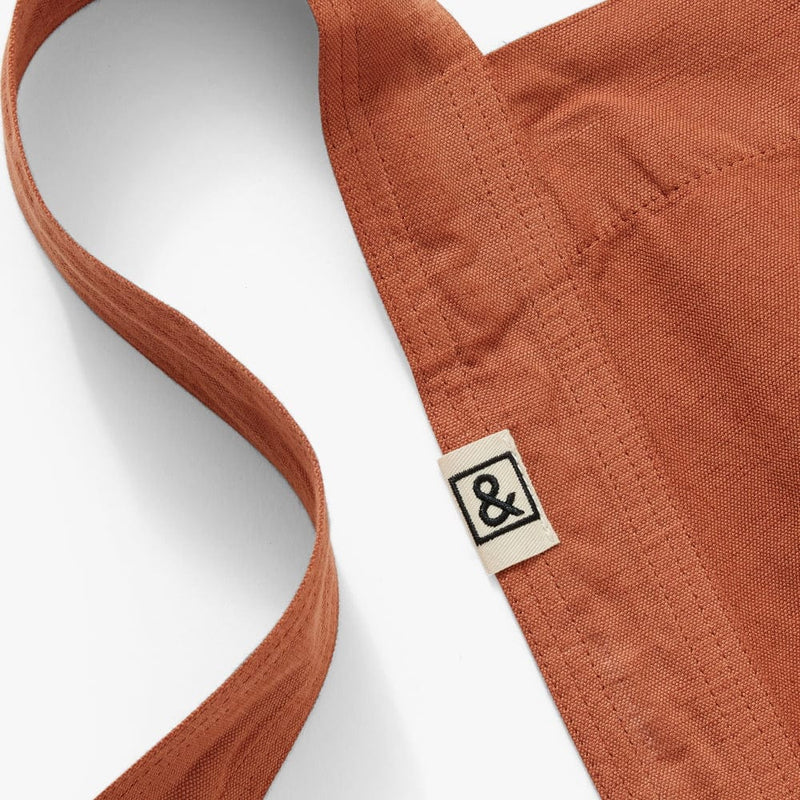Hedley & Bennett Pinafore Apron, Harissa Red, fabric and construction detail
