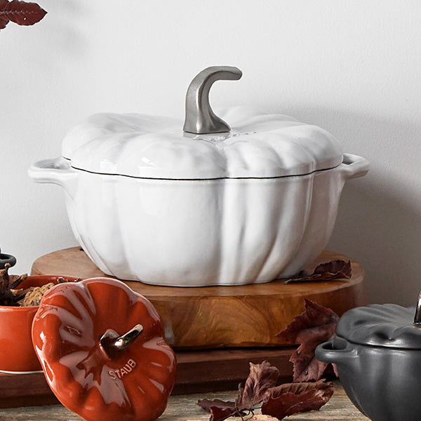 Staub | Pumpkin Cocotte - White
