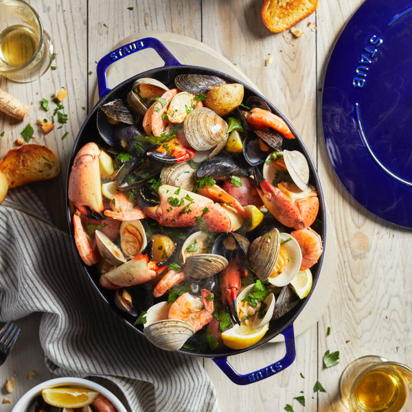 Staub | Wide Oval Dutch Oven - Dark Blue