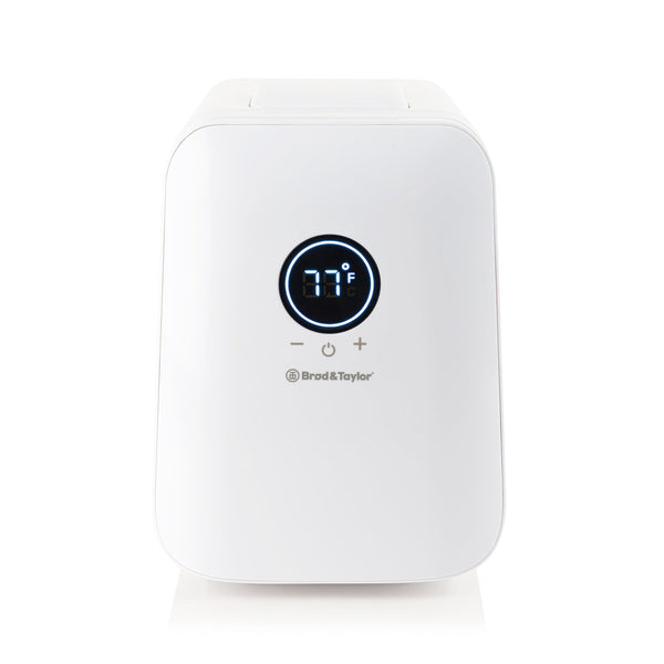 Brod & Taylor SH-100 Sourdough Home: a compact home appliance featuring a digital display and a circular control button, ideal for precise sourdough fermentation.