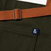 Hedley & Bennett Essential Apron, Tahoe Pine — apron detail