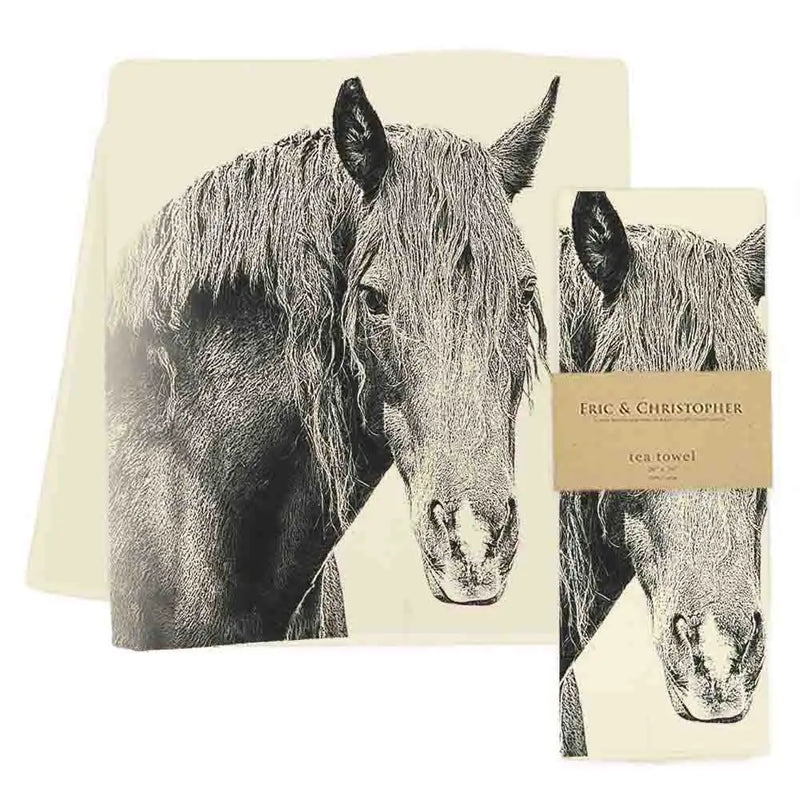 Eric and Christopher King Charles Cavalier tea towel, crafted in a historic sewing factory, combines elegance and functionality for kitchen use, perfect for drying dishes.