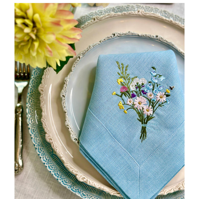 Arte Italica & Crown Linen Designs | Imperial Salad & Dessert Plate, Light Blue