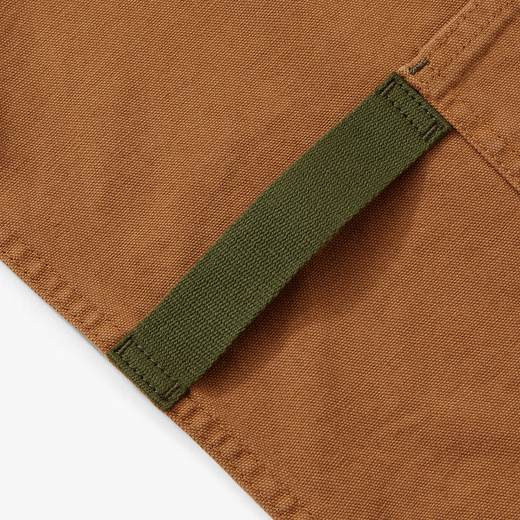 Hedley & Bennett Essential Apron, Vintage Wash Tobacco Leaf — apron detail