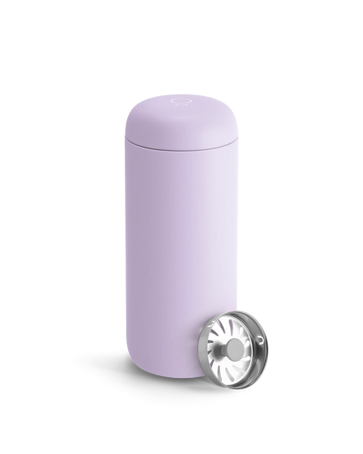 FELLOW | Carter Move Mug, Peri Twinkle / 16 oz with strainer, designed for spill-free travel, maintaining beverage temperature and flavor, ideal for kitchen enthusiasts.