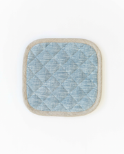 MagicLinen linen pot-holder, square-shaped with quilted detailing and hanging loop, ideal for heat protection in any kitchen. Perfect for Athens Cooks’ curated kitchen tools collection.