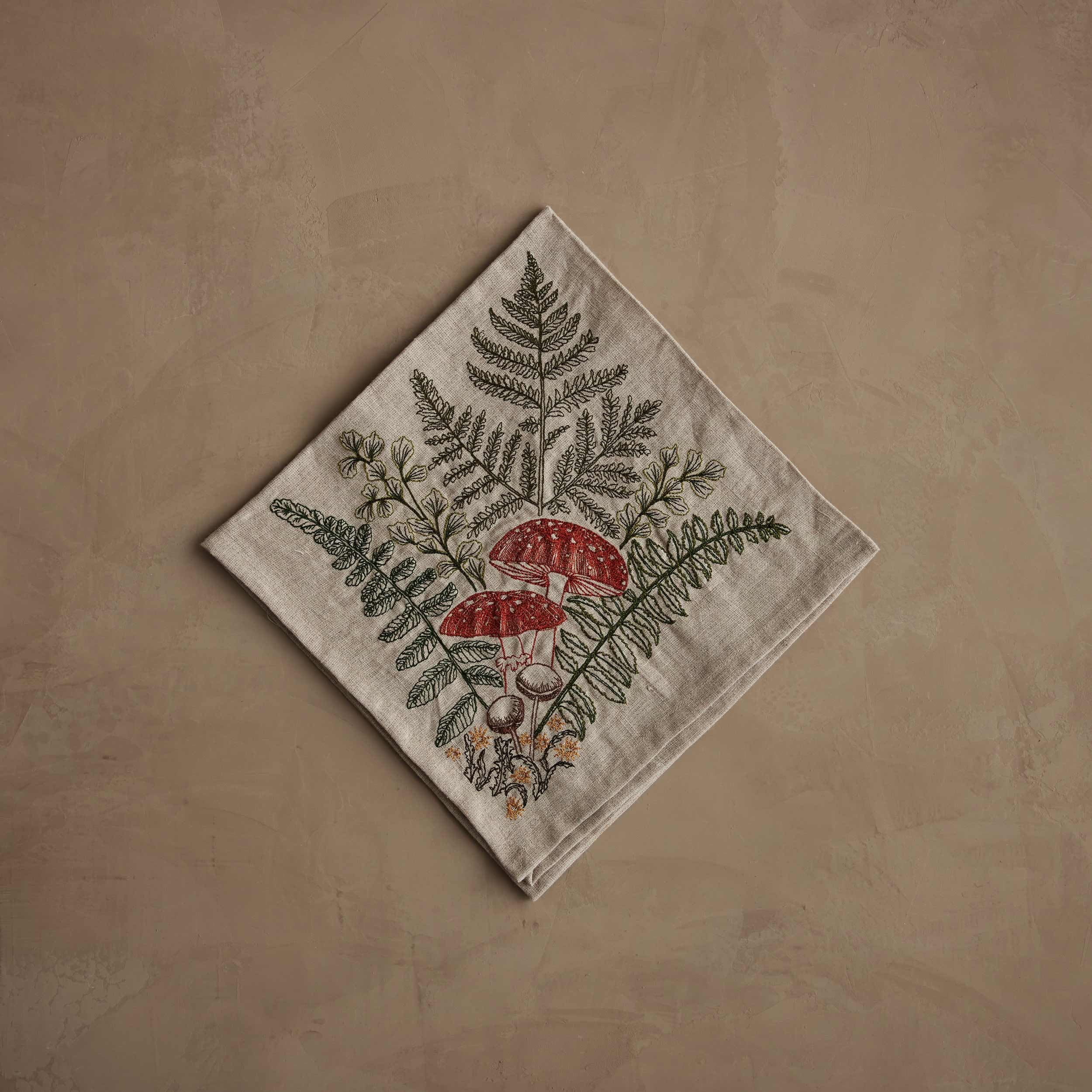 Coral & Tusk Dinner Napkin - Thumbnail 2