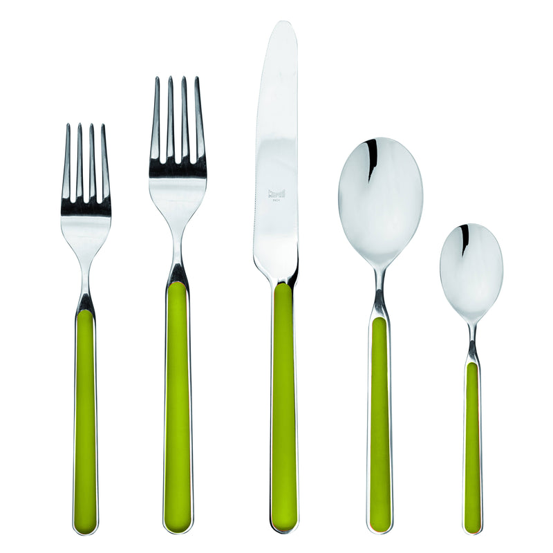Mepra SPA - Place Set 5 Pcs Fantasia: Red, featuring elegant silverware with green handles, crafted from high-quality 18/10 stainless steel and durable resin.
