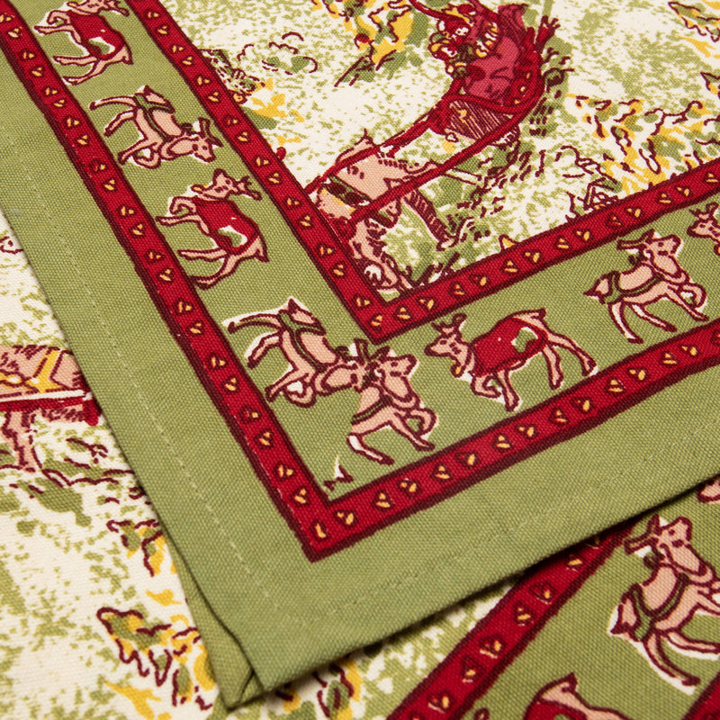 Couleur Nature - Renne Reindeer Red & Green Runner: 16 x 90, features stylized cows and heart accents, handprinted on linen, perfect for festive table settings.