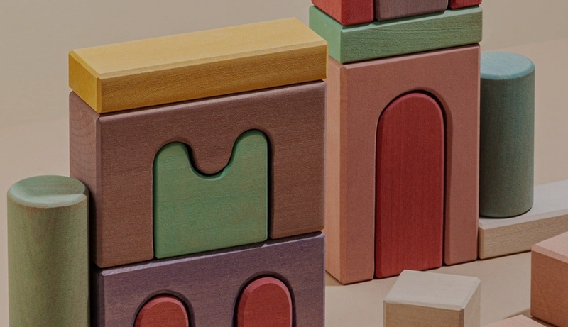 Italian Olivewood Aperitivo Forks ()