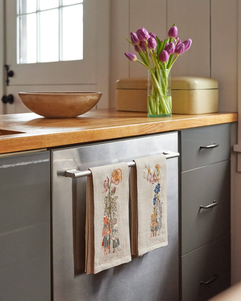 Coral & Tusk | Spring Parade Lily Tea Towel