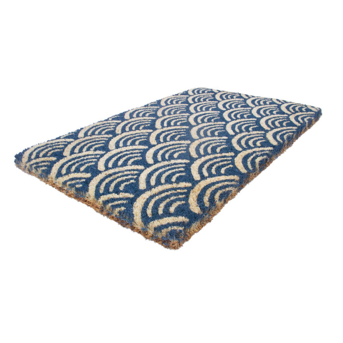 Entryways | Scalloped Handwoven Coconut Fiber Doormat