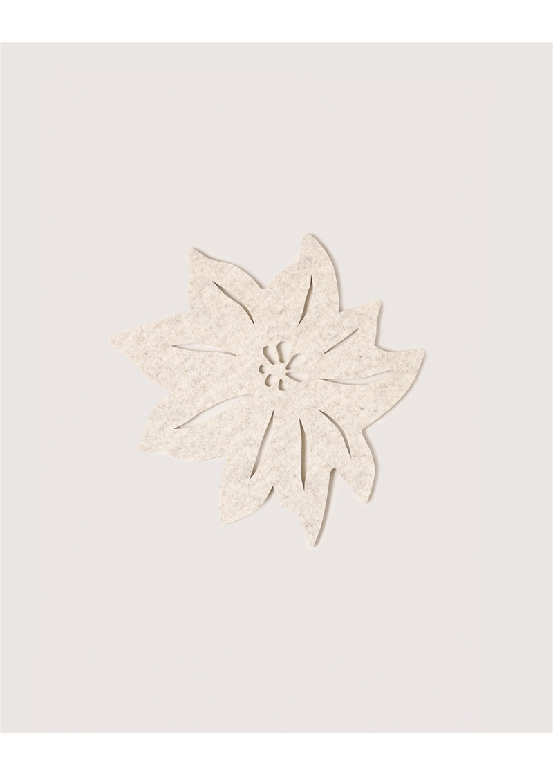 Graf Lantz | Merino Wool 10" Poinsettia Trivet - Heather White