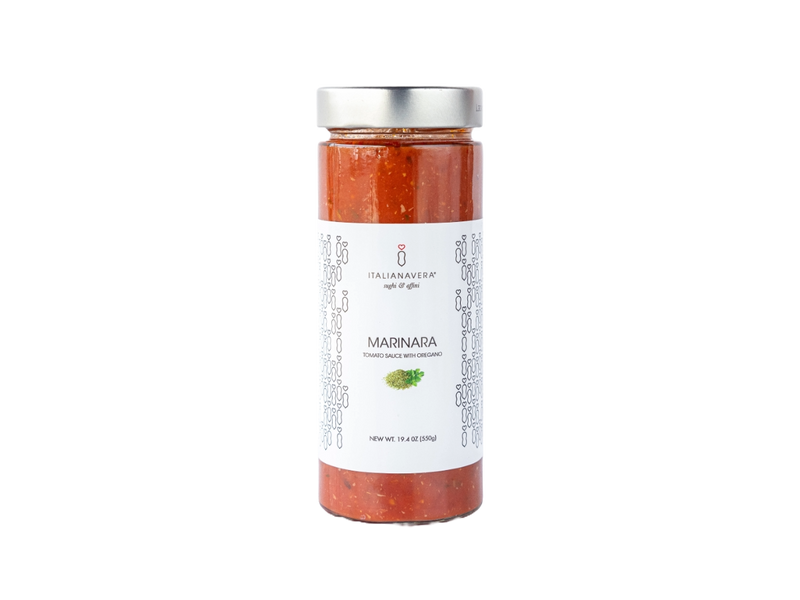 Zia Pia - Marinara Tomato Sauce with Oregano by Italianavera in a clear glass jar with a silver lid, showcasing authentic Italian craftsmanship and premium ingredients.
