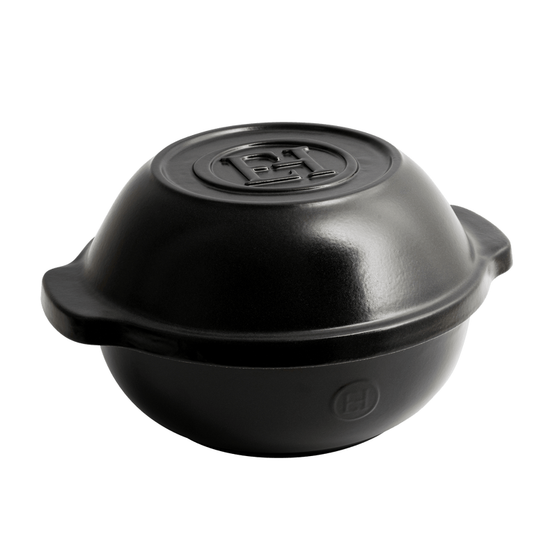 Emile Henry | Bread Pot, Charcoal: Matte-black cast-iron pot with lid and handles, ideal for baking no-knead bread with even heat distribution.
