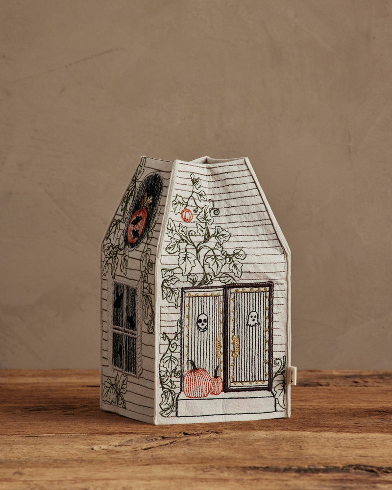 Coral & Tusk - Haunted House Tissue Box Cover
