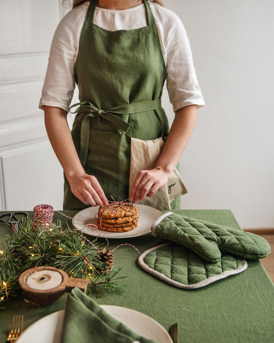 MagicLinen | Linen pot-holder in Forest green