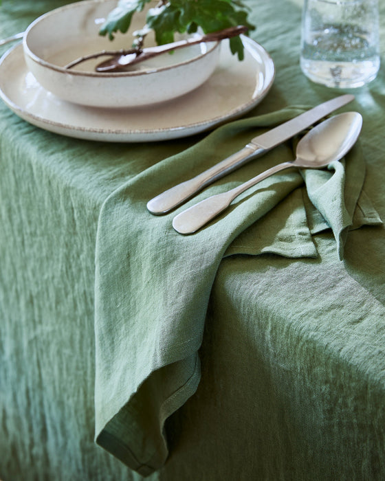 MagicLinen | Linen Tablecloths