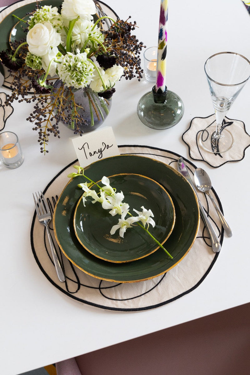 Misette | Line Drawing Embroidered Linen Placemats, Set of 4