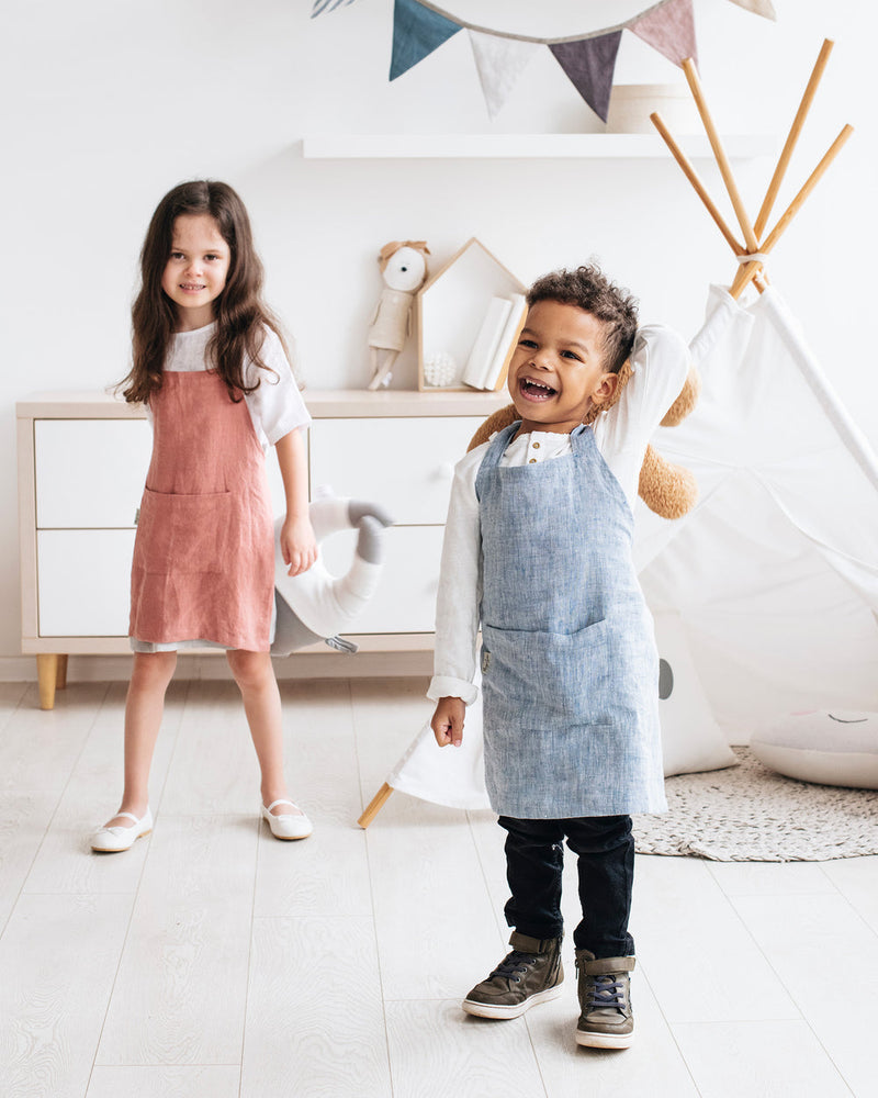 MagicLinen | Kids' Linen Apron, Blue Melange, Ages 4–7