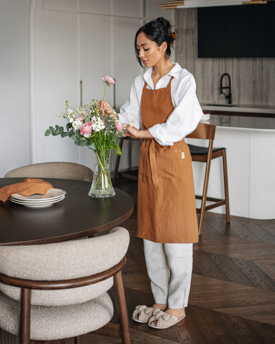 MagicLinen | Cinnamon Linen Bib Apron with Pockets