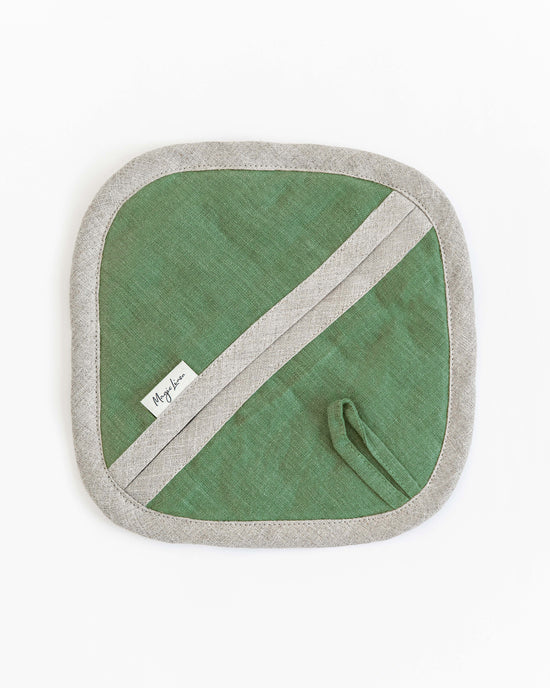 MagicLinen | Linen pot-holder in Forest green