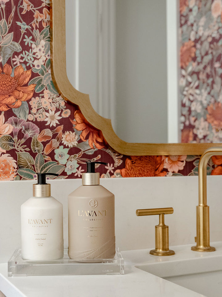L'AVANT Collective | Medium Lucite Tray