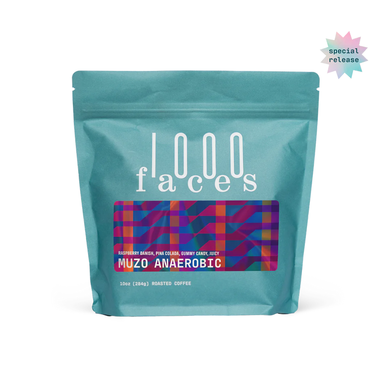 1000 Faces | Muzo Anaerobic coffee bag with white text and floral design, highlighting its dynamic fruit flavors and evolving taste experience.