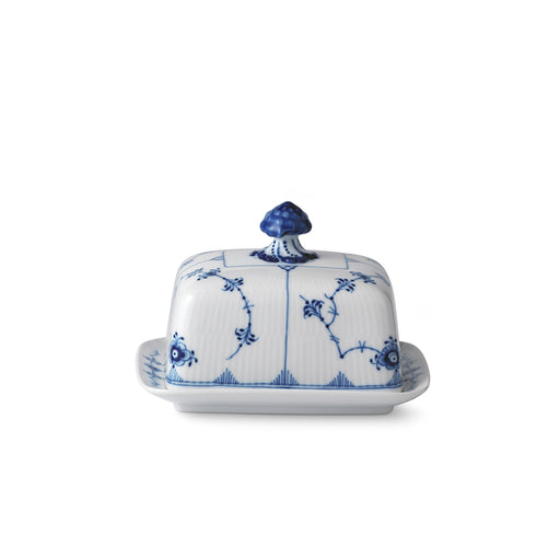 Royal Copenhagen | Blue Fluted Plain Butter Dish with classic floral pattern, featuring a domed lid and mushroom-shaped knob, perfect for elegant table settings.