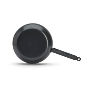 de Buyer | COUNTRY FRY PAN - BLUE CARBON STEEL Ø11 Inches, non-stick skillet with a long handle, ideal for even heat distribution and versatile cooking methods.