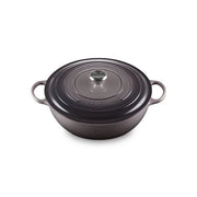 Le Creuset | Signature Chef's Oven, a round enameled cast-iron braiser with dual handles and a stainless-steel knob, ideal for versatile cooking tasks.