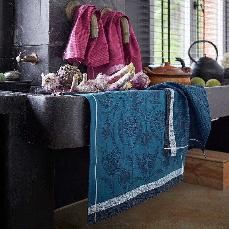 Le Jacquard Français | L'Ail Tea Towel