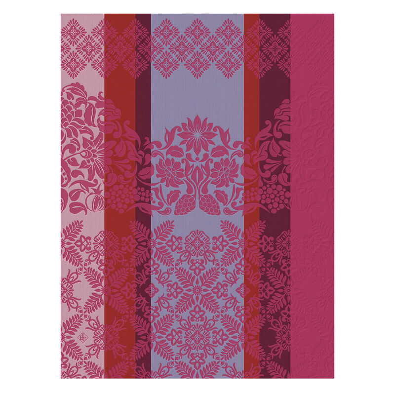Le Jacquard Français | Mumbai Tea Towel: Features a vibrant damask floral pattern with vertical bands, perfect for adding elegance to your kitchen decor.
