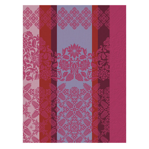 Le Jacquard Français | Mumbai Tea Towel: Features a vibrant damask floral pattern with vertical bands, perfect for adding elegance to your kitchen decor.
