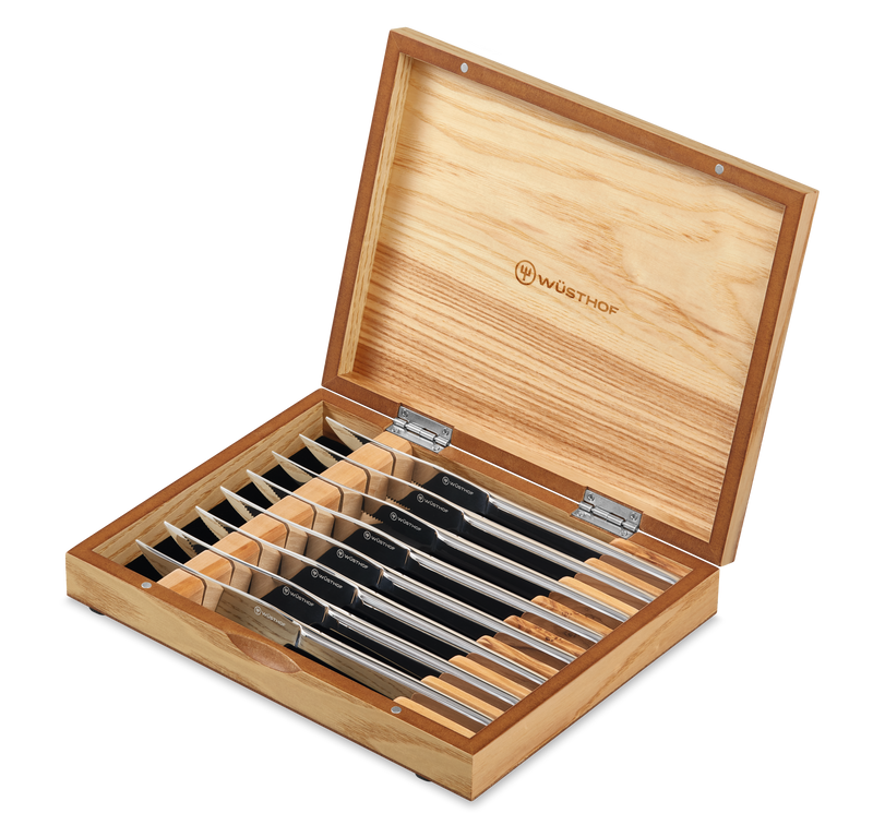 Wüsthof | 8-Piece Stainless Mignon Steak Knife Set.