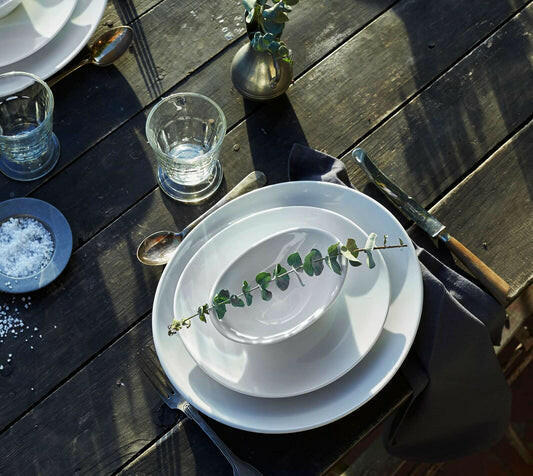 Pillivuyt | Cecil Bowl Collection - Shallow Serving Bowl, 14.5 diameter, 3 height, 4.5-quart capacity, perfect for diverse serving needs, showcasing hand-crafted elegance.