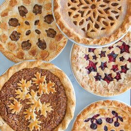 Nordic Ware | Naturals High Domed Covered Pie Pan.