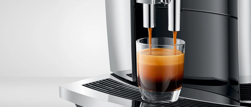 Jura | E8 - Fully Automatic Espresso + Coffee Machine - Piano Black featuring sleek design, 17 coffee specialties, Professional Aroma Grinder, and intuitive TFT display for Athens Cooks customers.