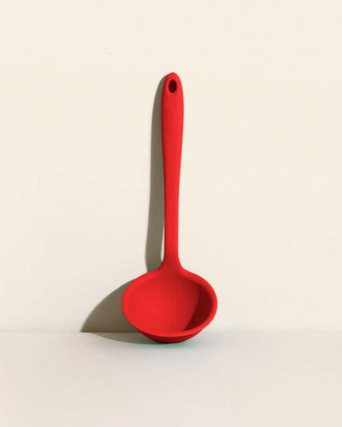 GIR | Ultimate Ladle - Navy with precision pouring edge, deep scoop, and ergonomic handle, ideal for versatile kitchen tasks.