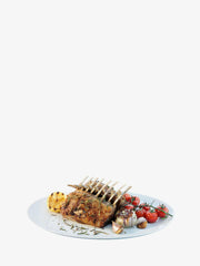 LSA International Dine Oval Platter – 16.5 features a sleek, oval design with low curved walls, ideal for serving salads, meats, and fruits.